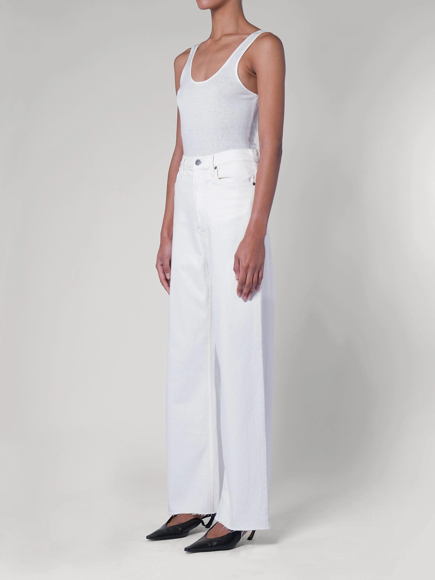 Sleek Trend Milla Jean Long Naturally