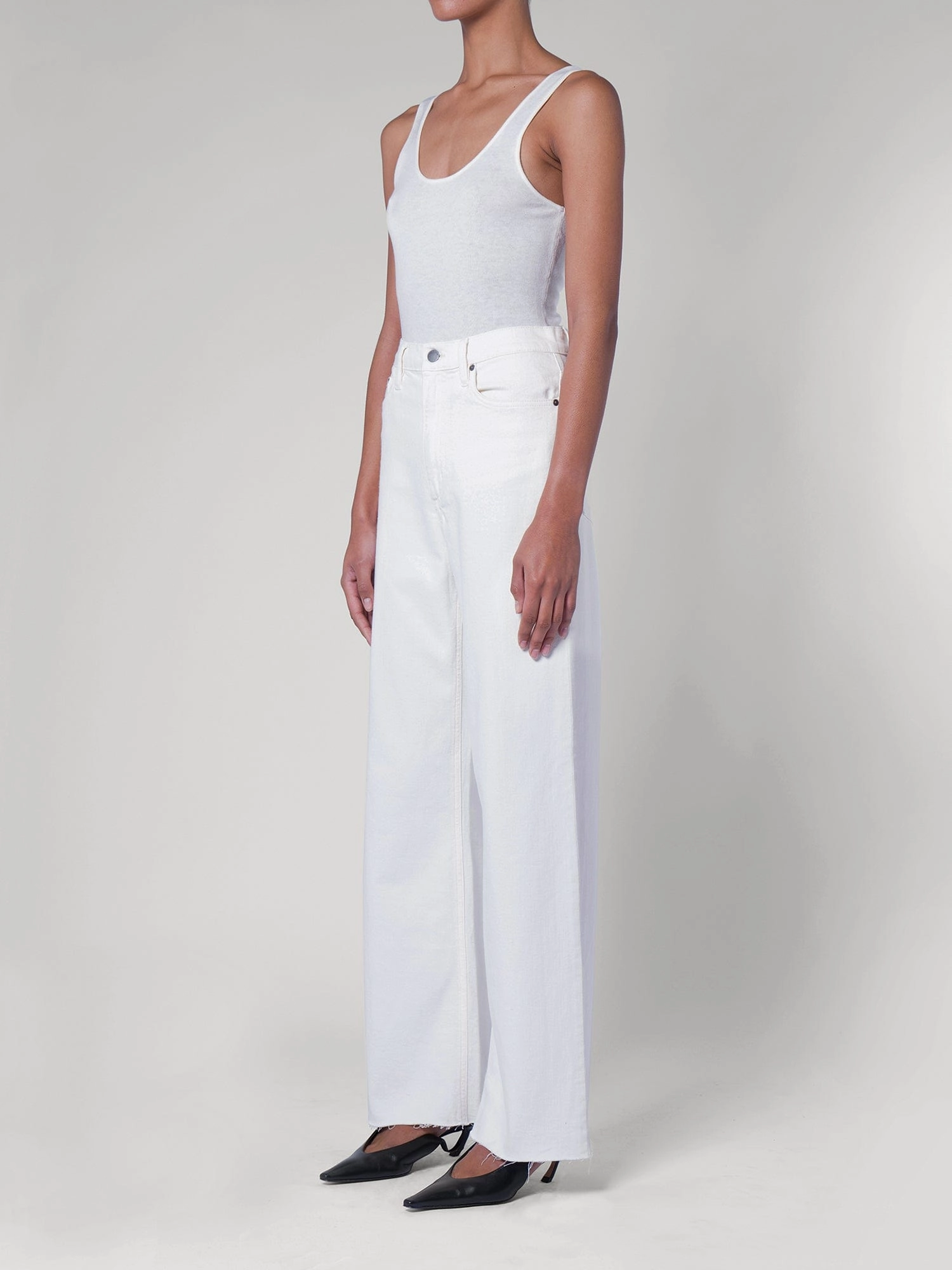 Sleek Trend Milla Jean Long Naturally