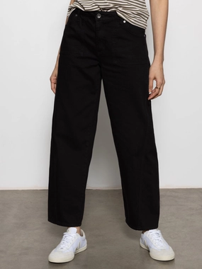 District Column Standard Rise Ankle Jean Black Elastic Fabric