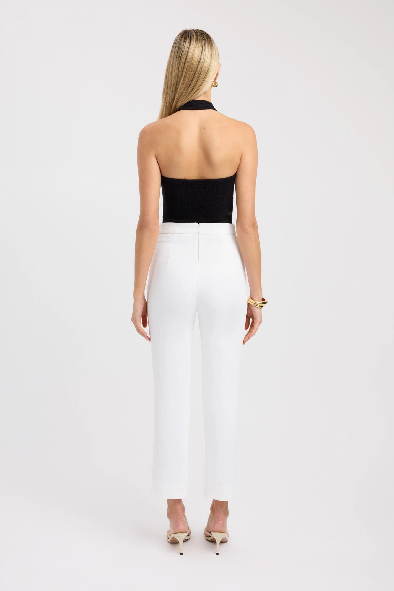 Sleek Waistband Oyster Core Pant