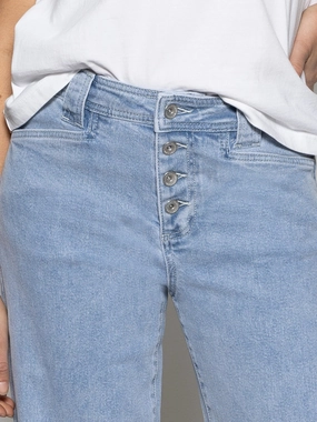 Casual Design Smooth Fabric Luna Cuffed Standard Rise Jeans Blue Moonlight