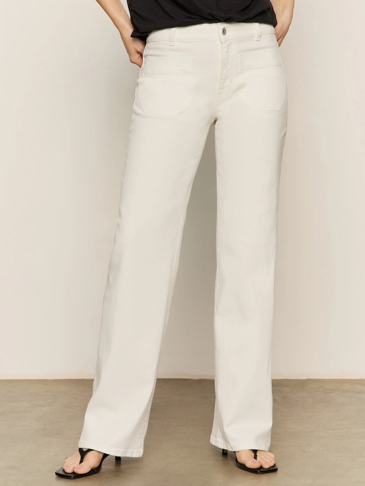 tied style Wardrobe Essential Marine Full Length Semi High Rise Jeans Bleached White