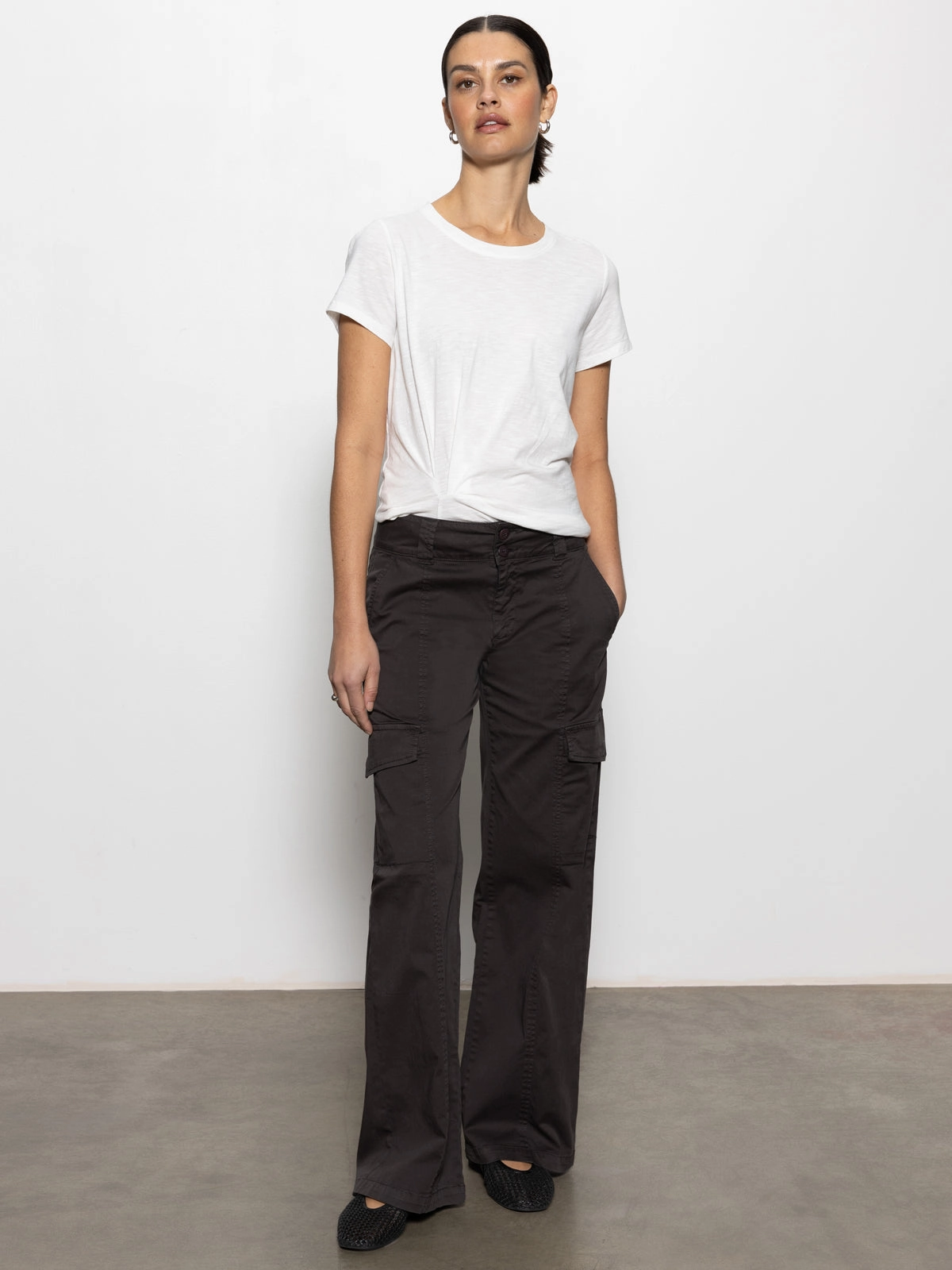 Smooth Fabric Rebel Standard Rise Straight Leg Pant Obsidian