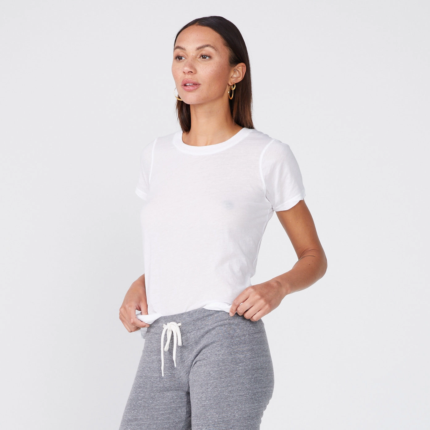 Smooth Fabric Tissue Fitted Crew Neck Tee