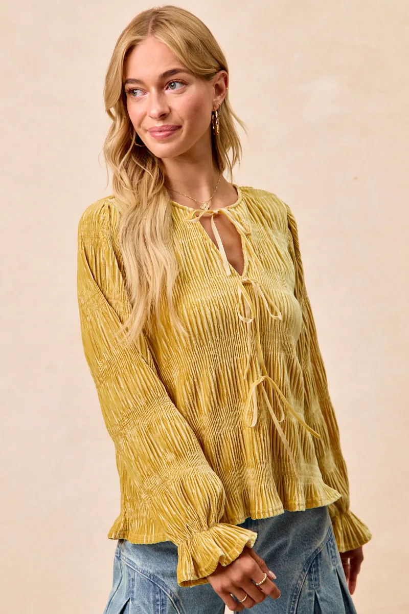 Fashion-Forward Pull-on style IT4450H-06 | CHRISTMAS THEME VELVET BOW TIED TOP WITH NECK DROP