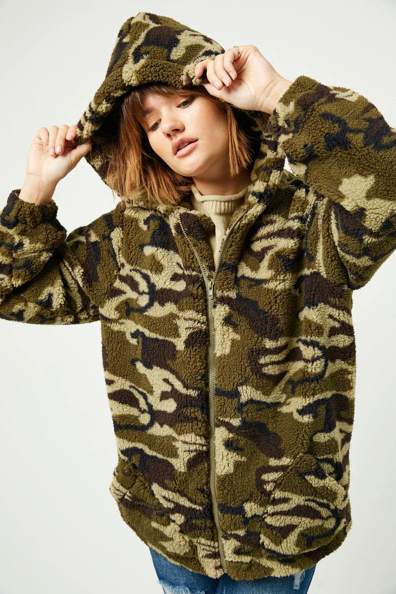 Light Weight Soft Fleece Hooded Camo Jacket