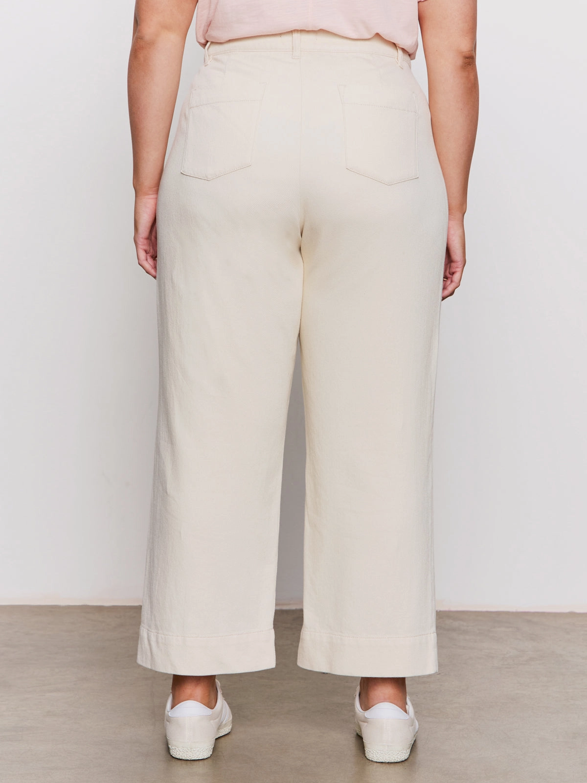 Soft Fabric Soft Marine Wide Leg Standard Rise Crop Pant Macrame Extended Sizing