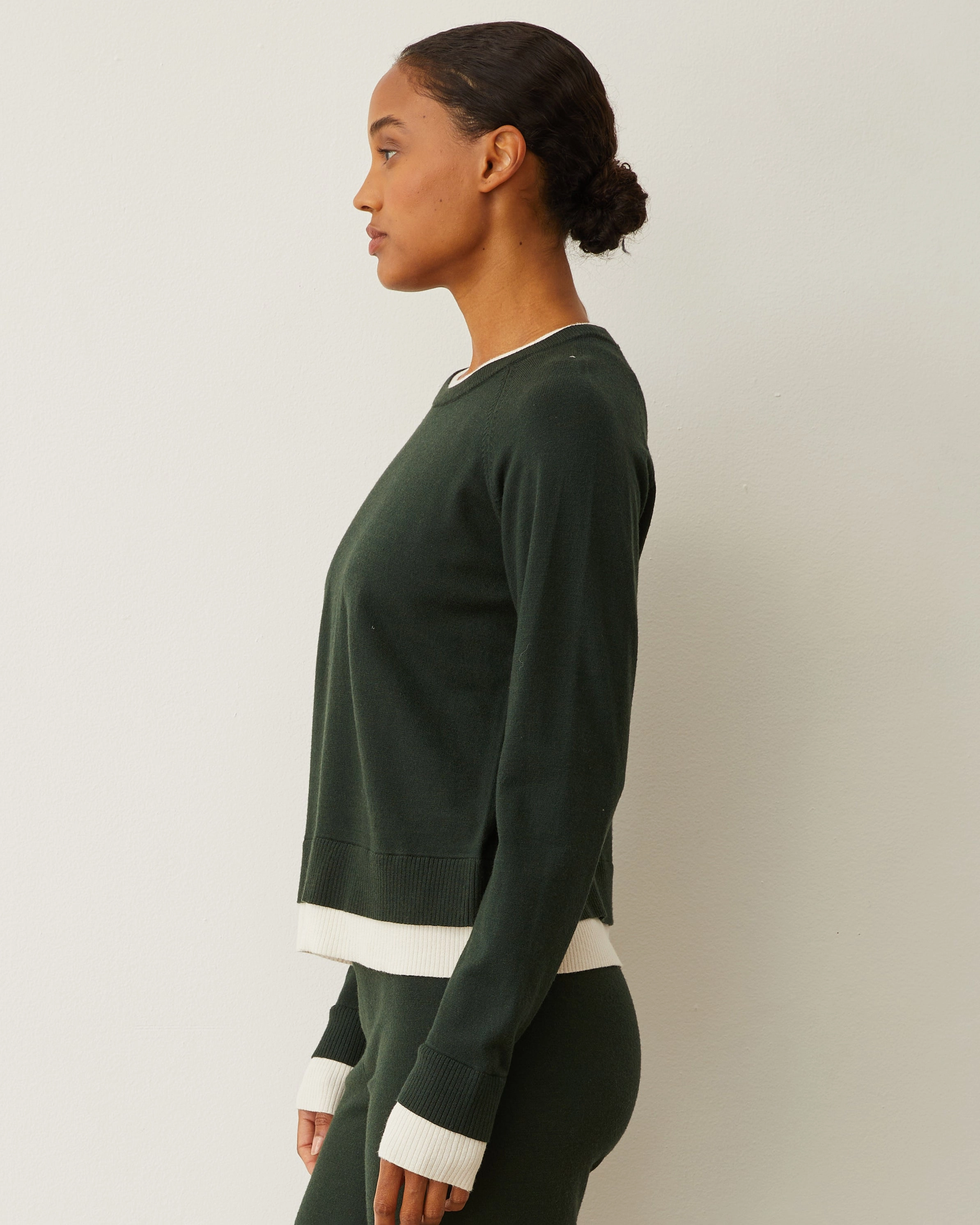 Soft Knit Crew Neck Contrast Sweater Modernized Quality