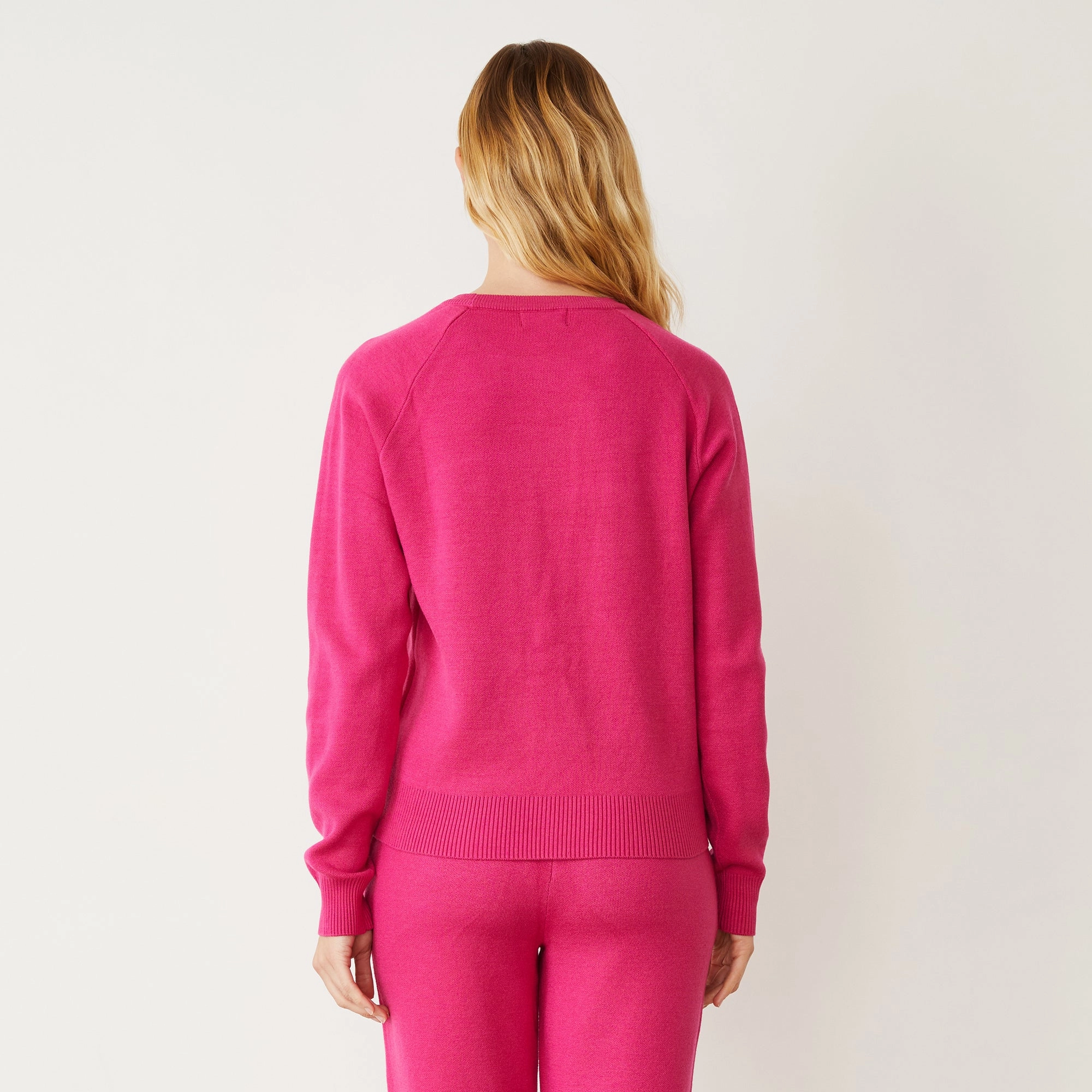 Soft Knit Raglan Sweater Professional Chic Fit