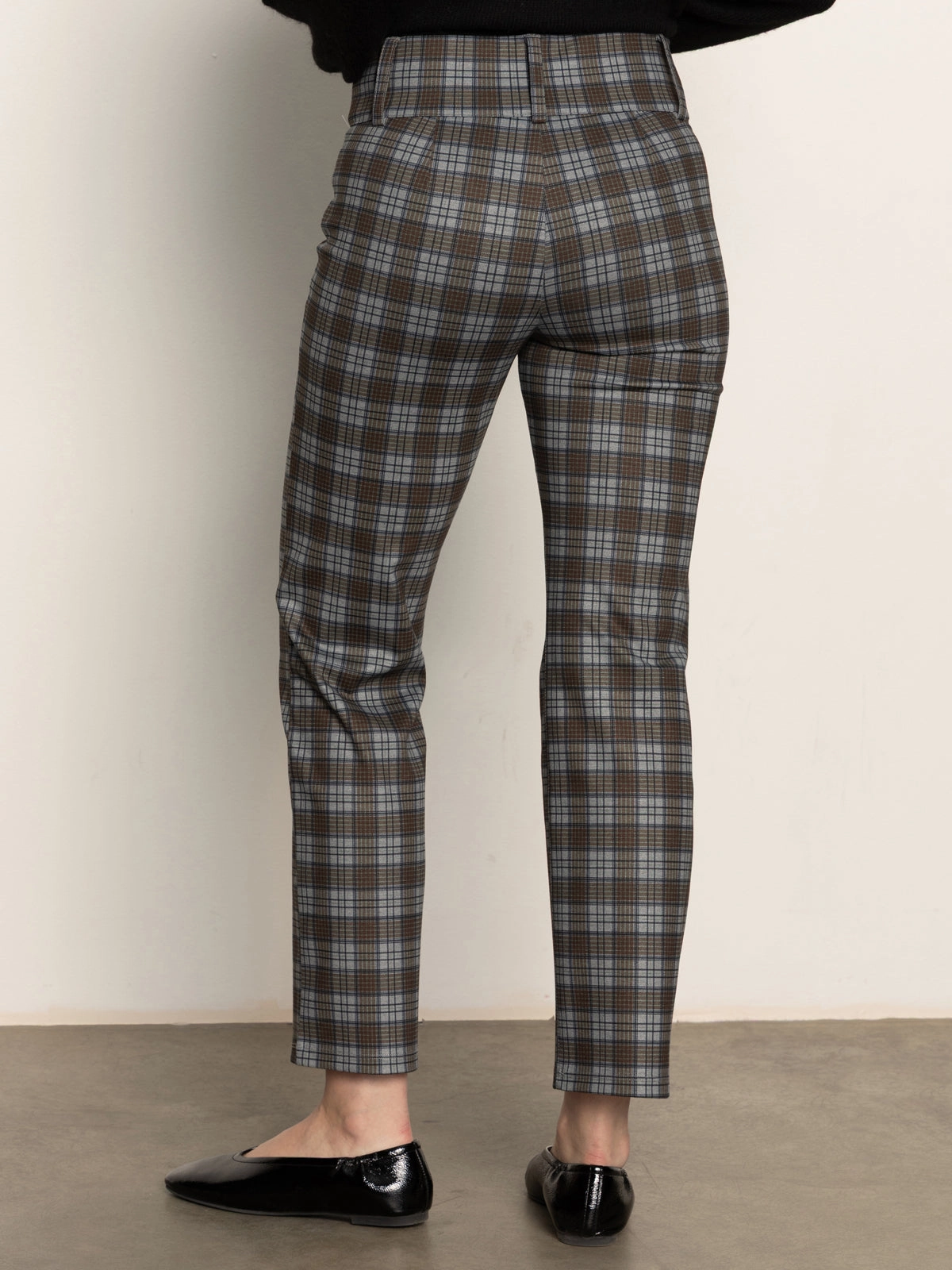 Soft Waistband 90's Straight Legging Burnt Olive Plaid