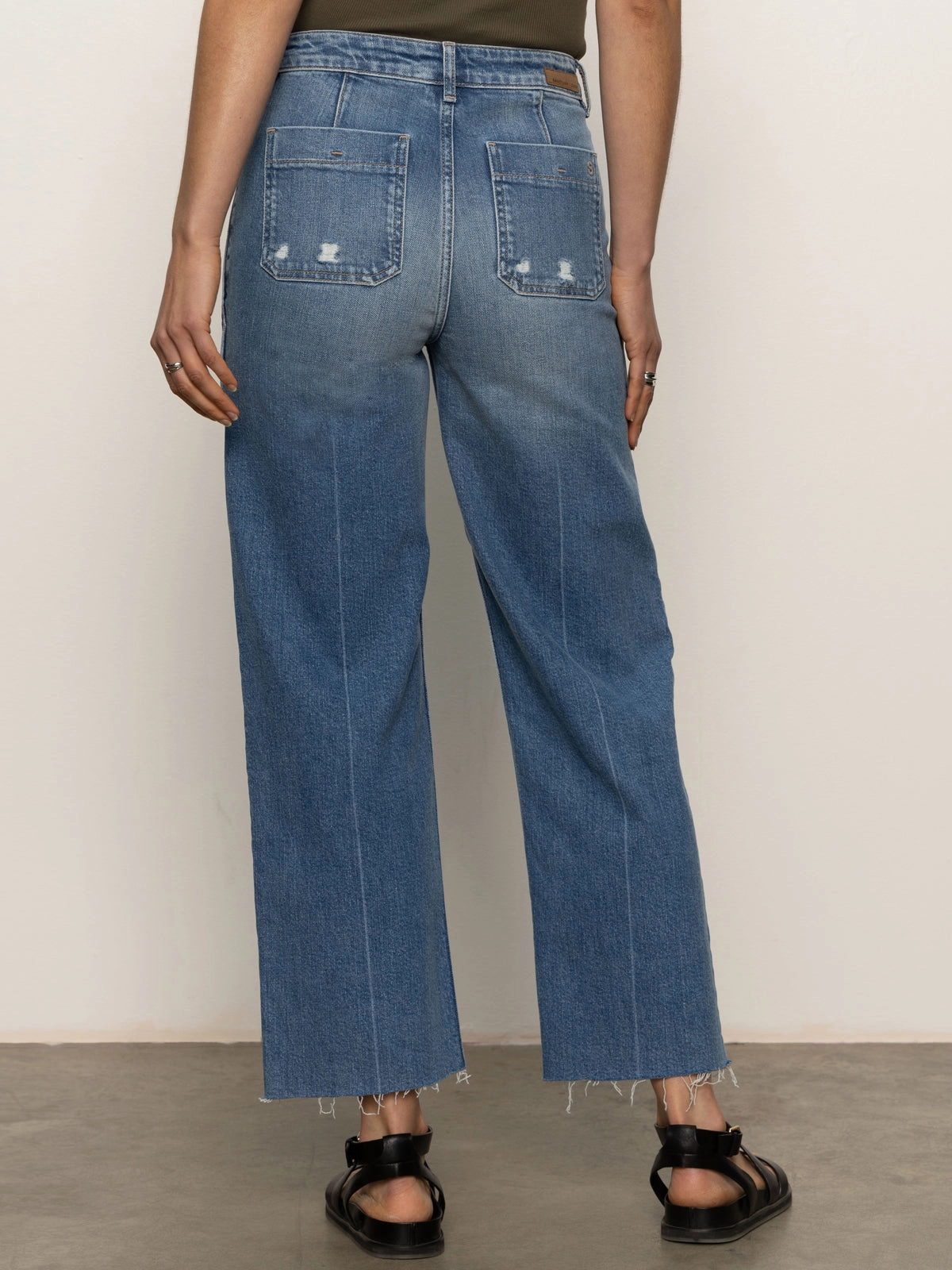 Soleil 90's Straight High Rise Jeans Medium Versatile Design