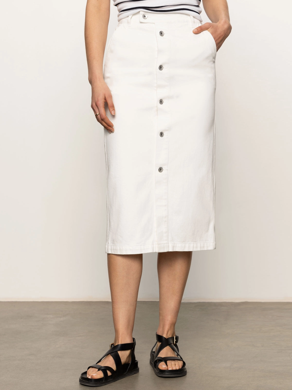 Sophisticated Look Carrier Denim Skirt Bleached White