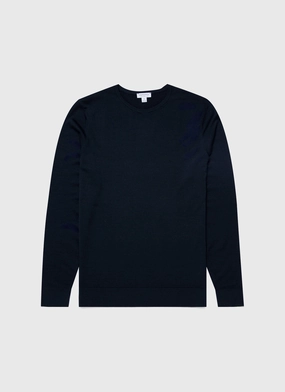 Men's Extra-Fine Merino Crew Neck in Light Navy Versatile textured top Timeless knitted jumper