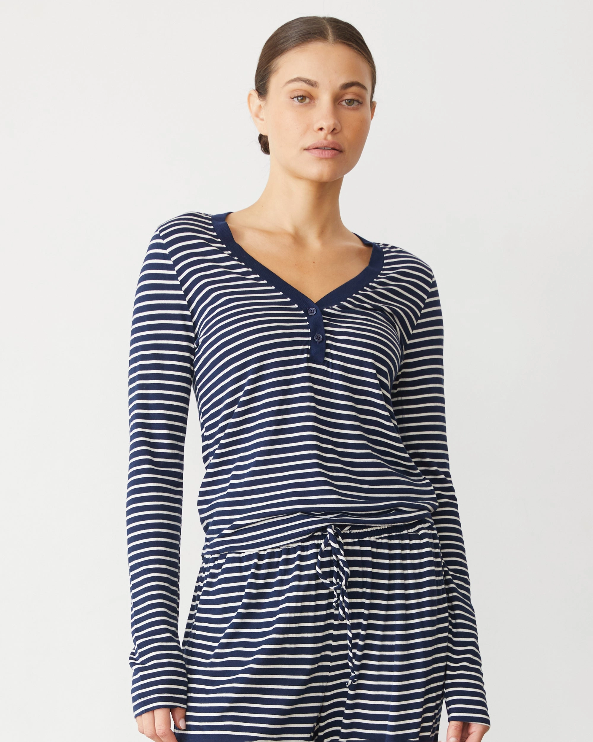 Stripe Henley Professional Chic Fit