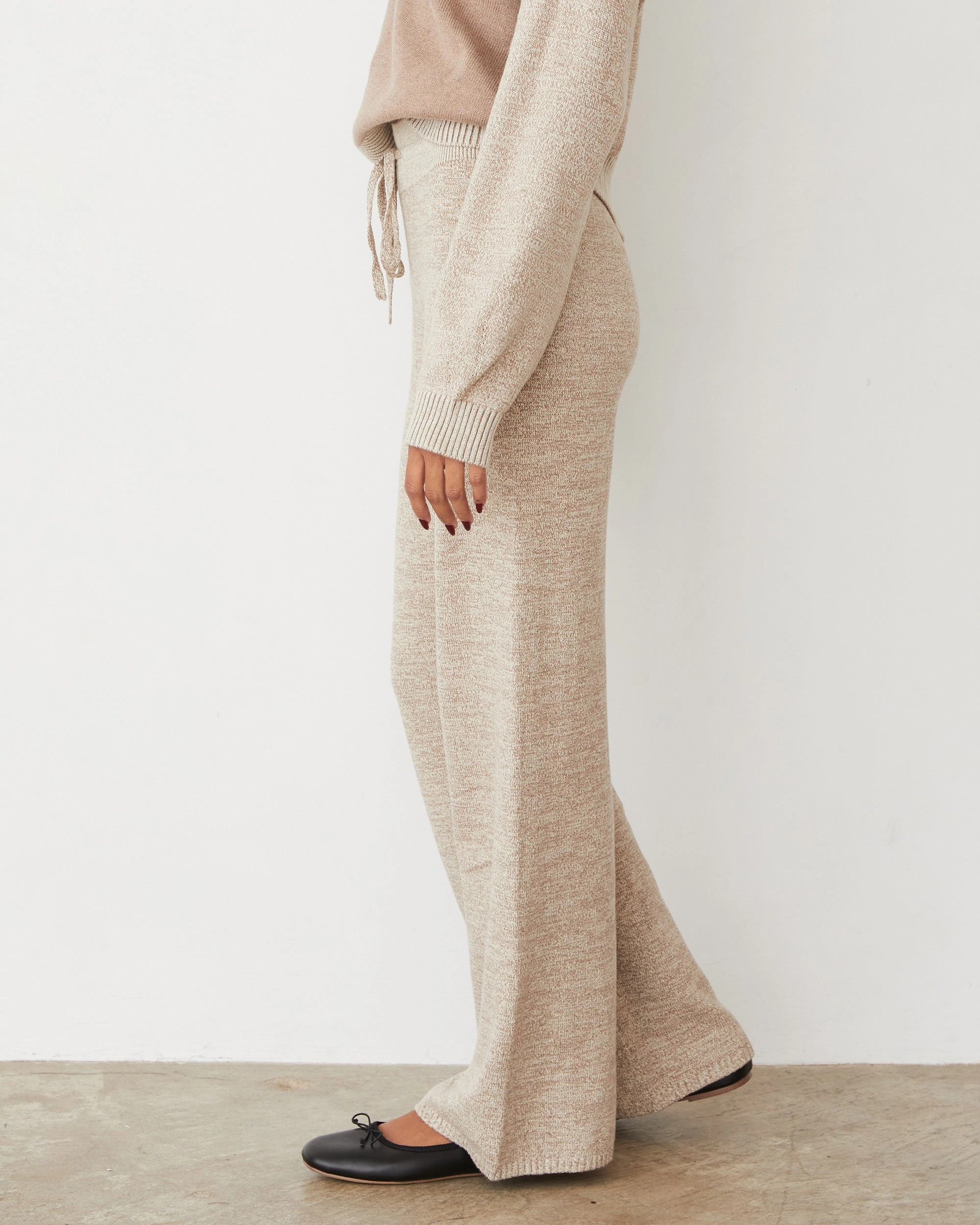 Structured Vibe Organic Cotton Cashmere Relaxed Pant