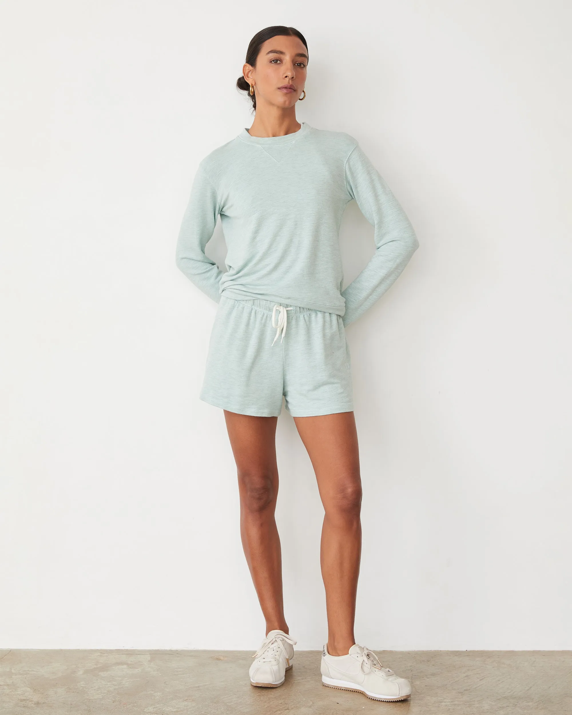 Supersoft Ultimate Short Essential Outfit
