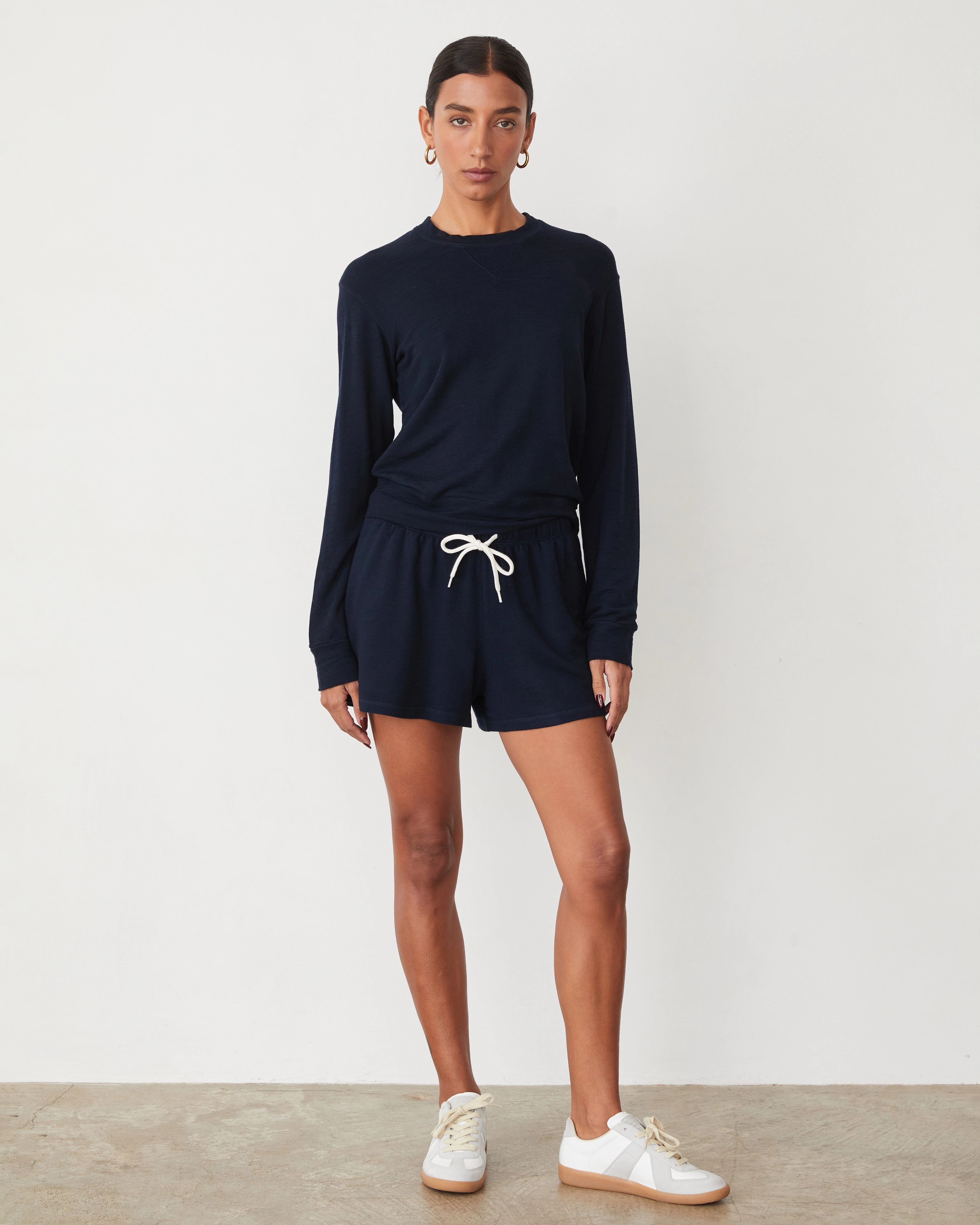 Supersoft Crew Neck Sweatshirt Minimal Trend