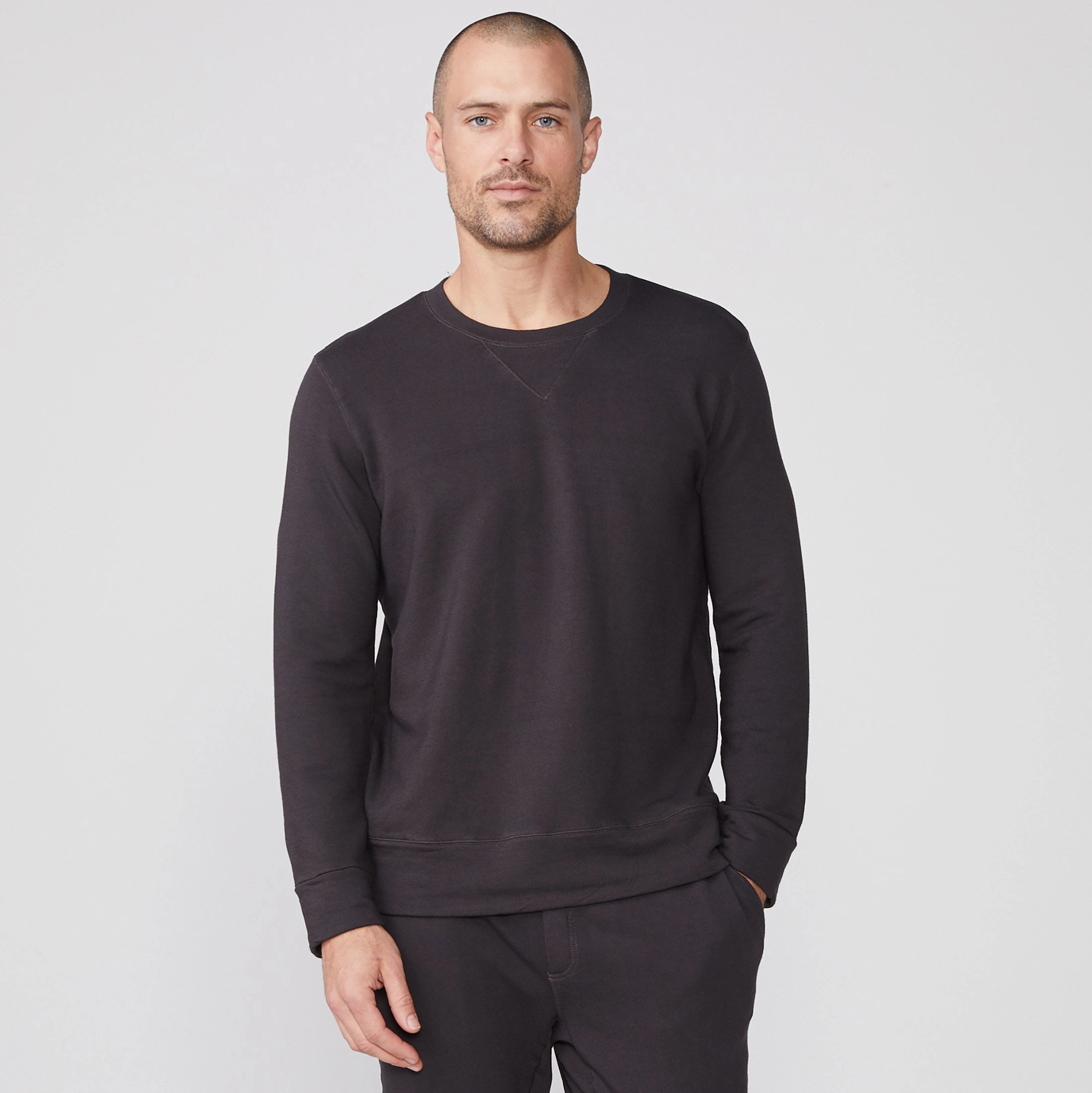 Elegant Conference London Inspired Supersoft Fleece Crew Neck Sweatshirt