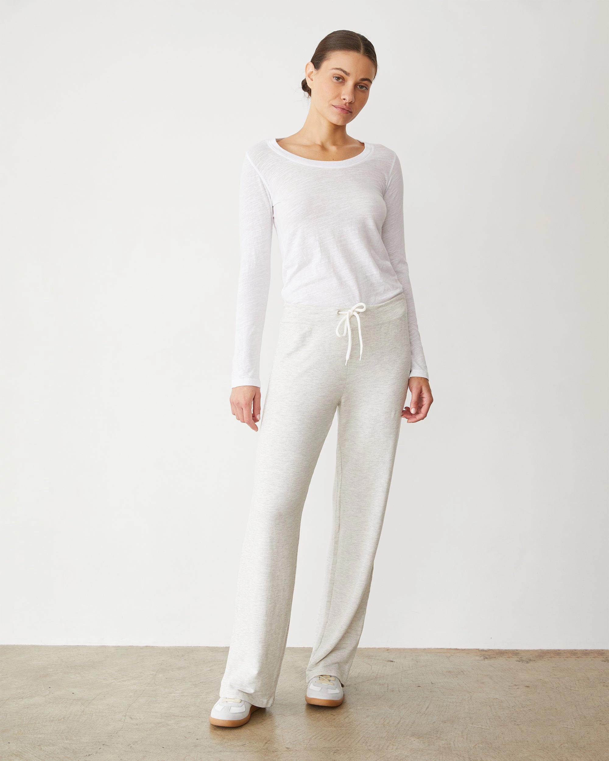 Supersoft Straight Leg Vintage Sweat Sun-Ready Looks