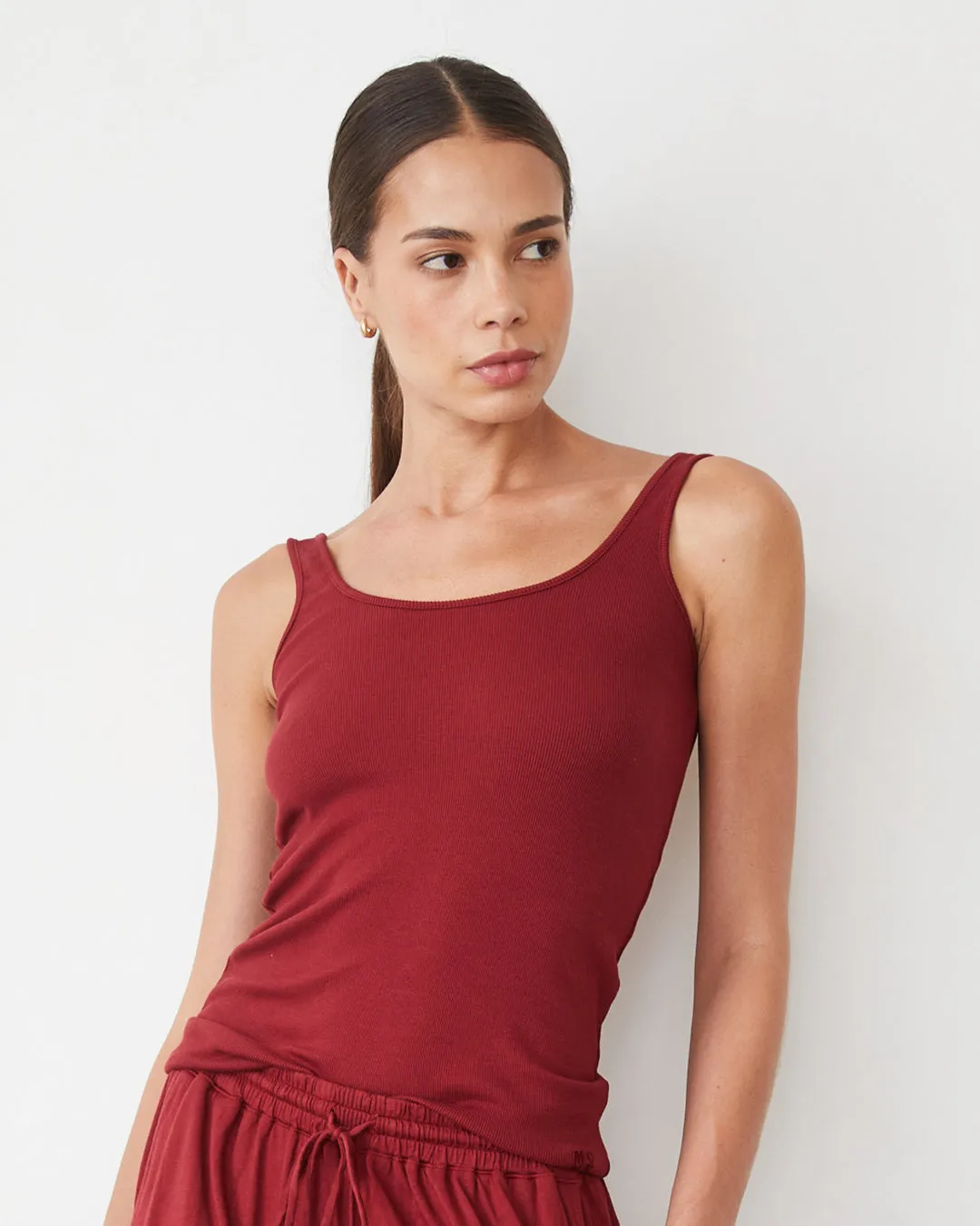 Supimaluxe Rib Scoop Neck Tank Stylish Design