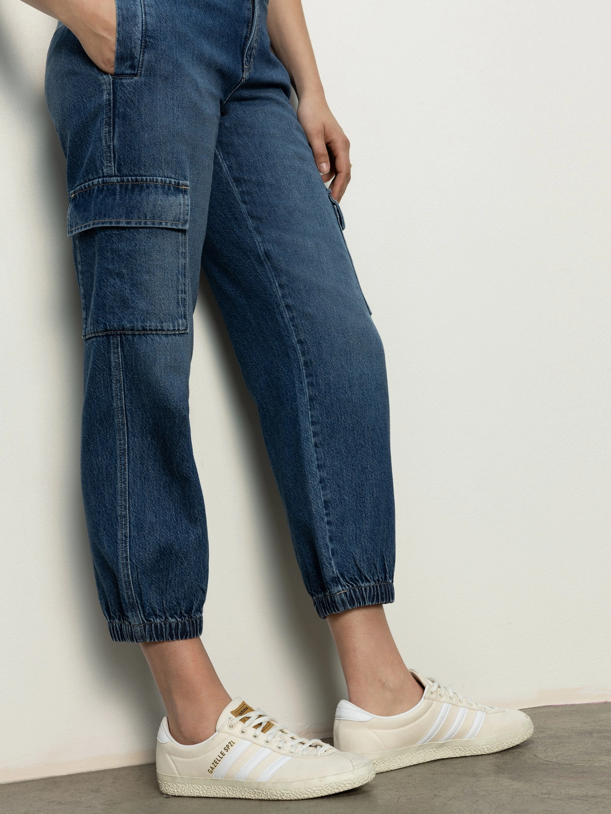 Take Over Jogger Mid-Rise Jeans Wow Me Straight fit