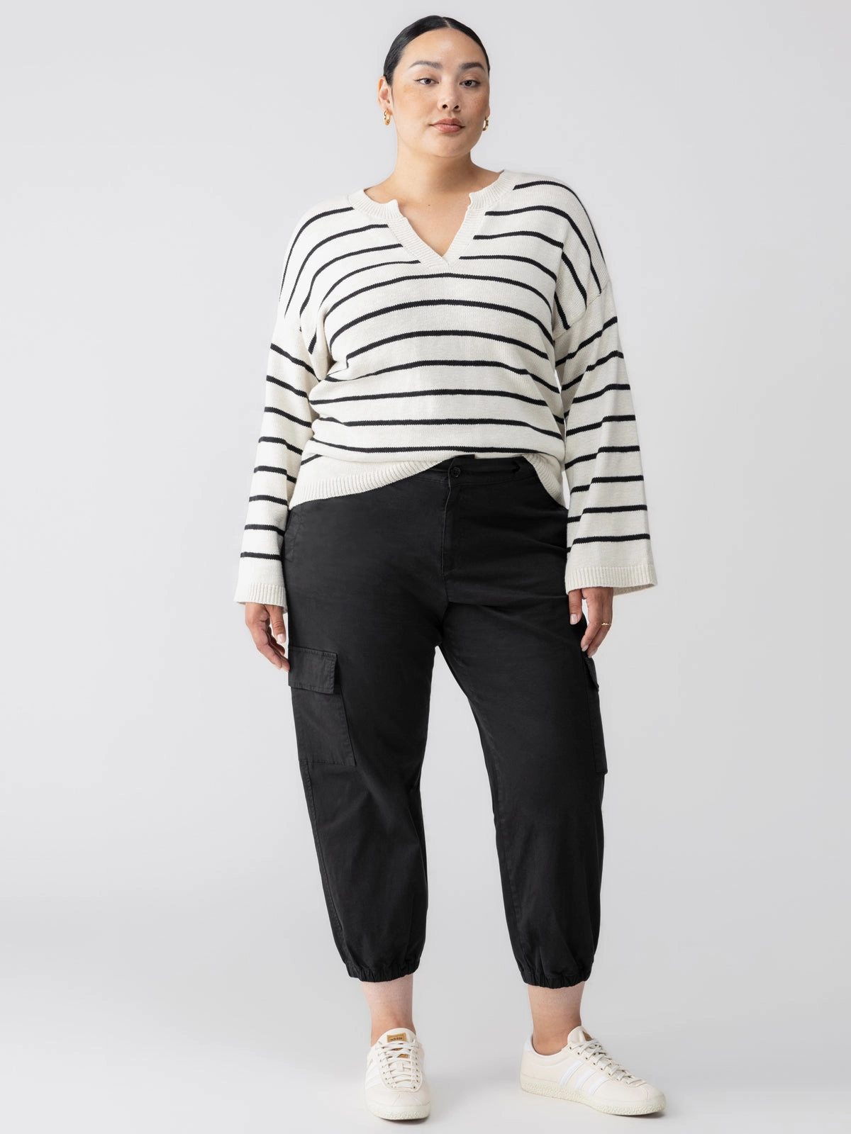 Take Over Jogger Mid-Rise Pant Black Extended Sizing Versatile Look