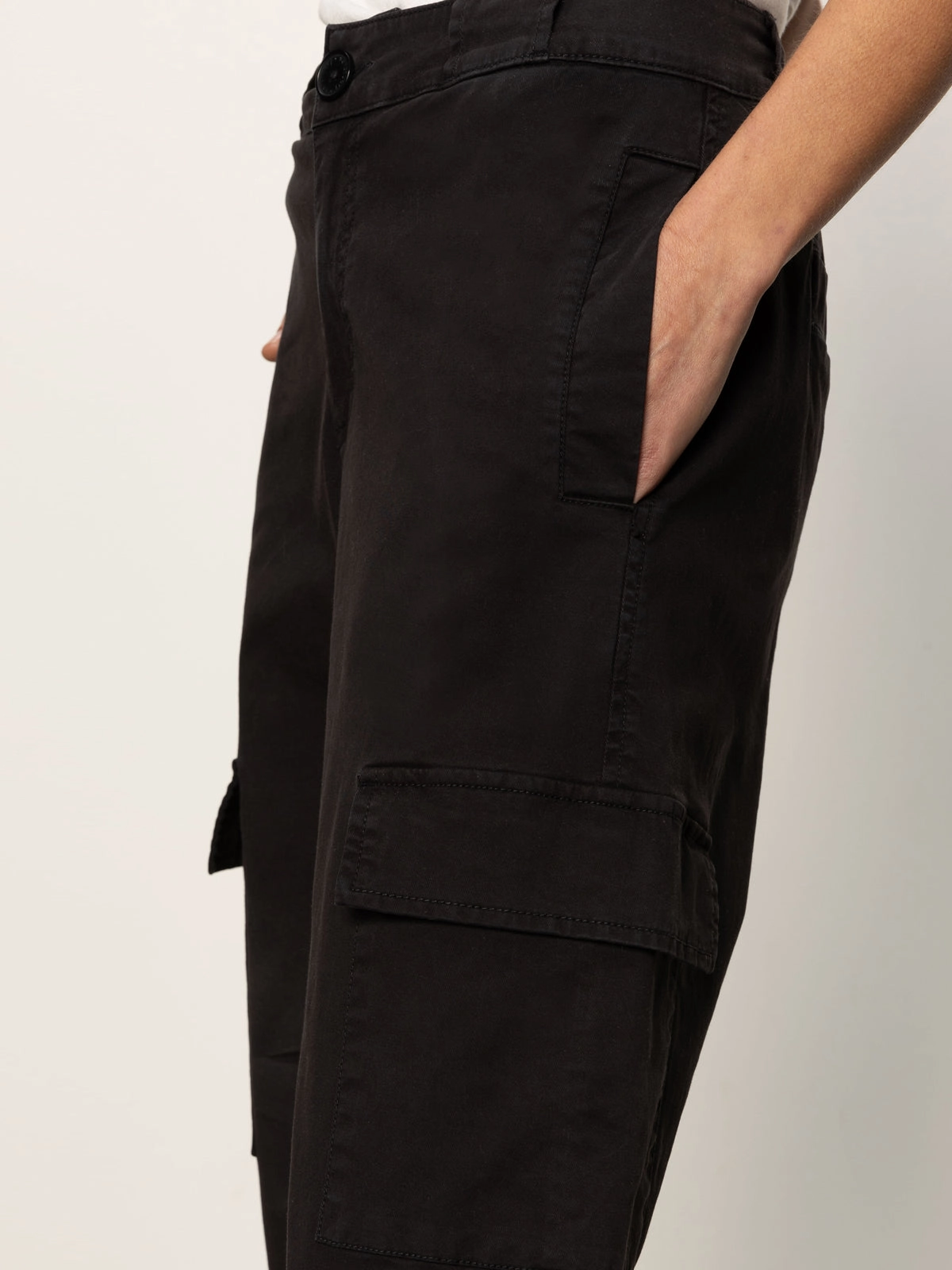 Take Over Jogger Mid-Rise Pant Black Fashionable Cut