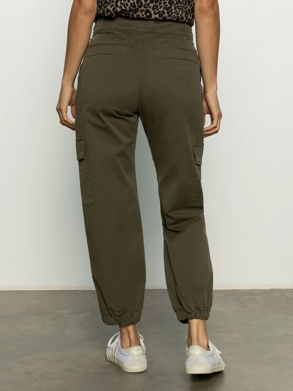 Take Over Jogger Mid-Rise Pant Kalamata Casual Fit
