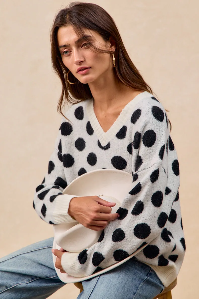 Flexible Wear IT4760H-01 | POLKA DOTS ARTWORK SWEATER TOP WITH V NECKLINE