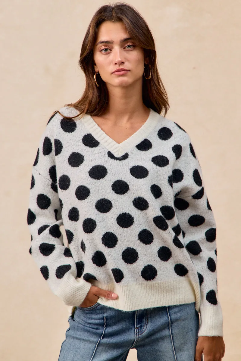 IT4760H-01 | POLKA DOTS ARTWORK SWEATER TOP WITH V NECKLINE Detachable belt Functional Layer