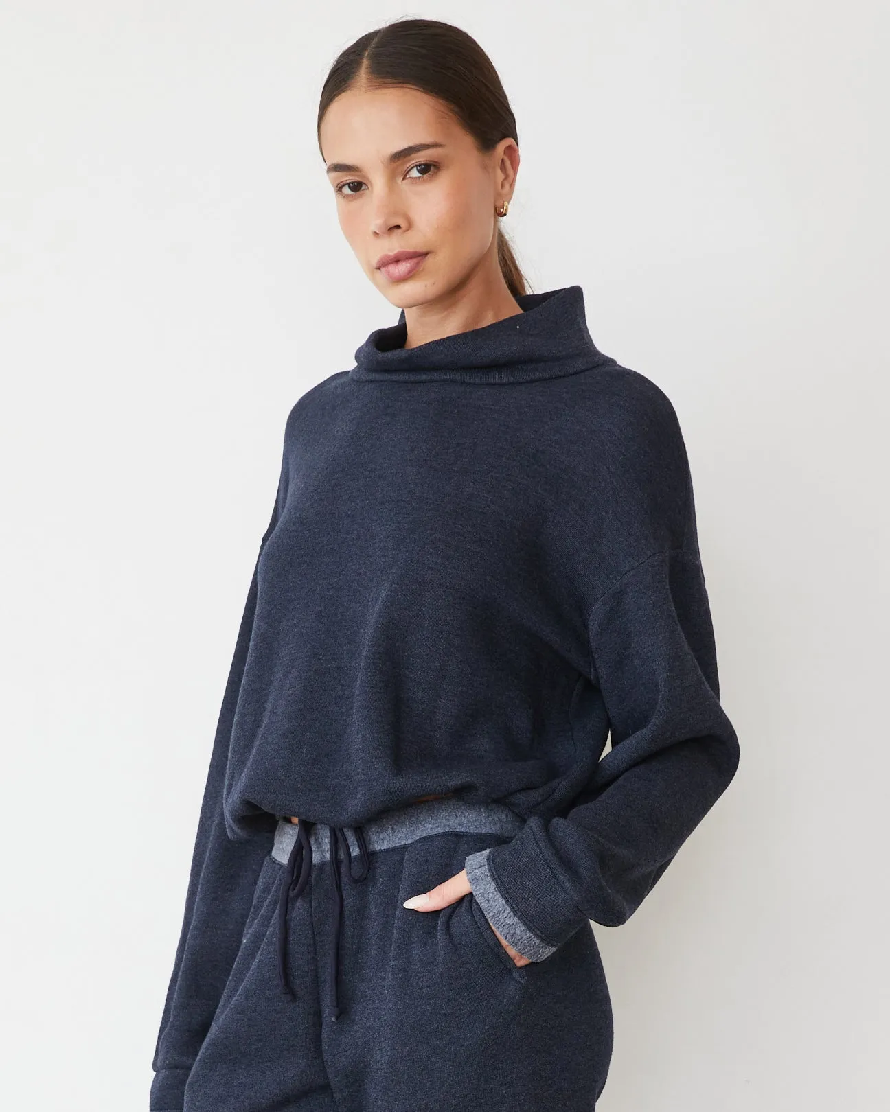 Teddy Fleece Funnel Pullover Stylish Sharp