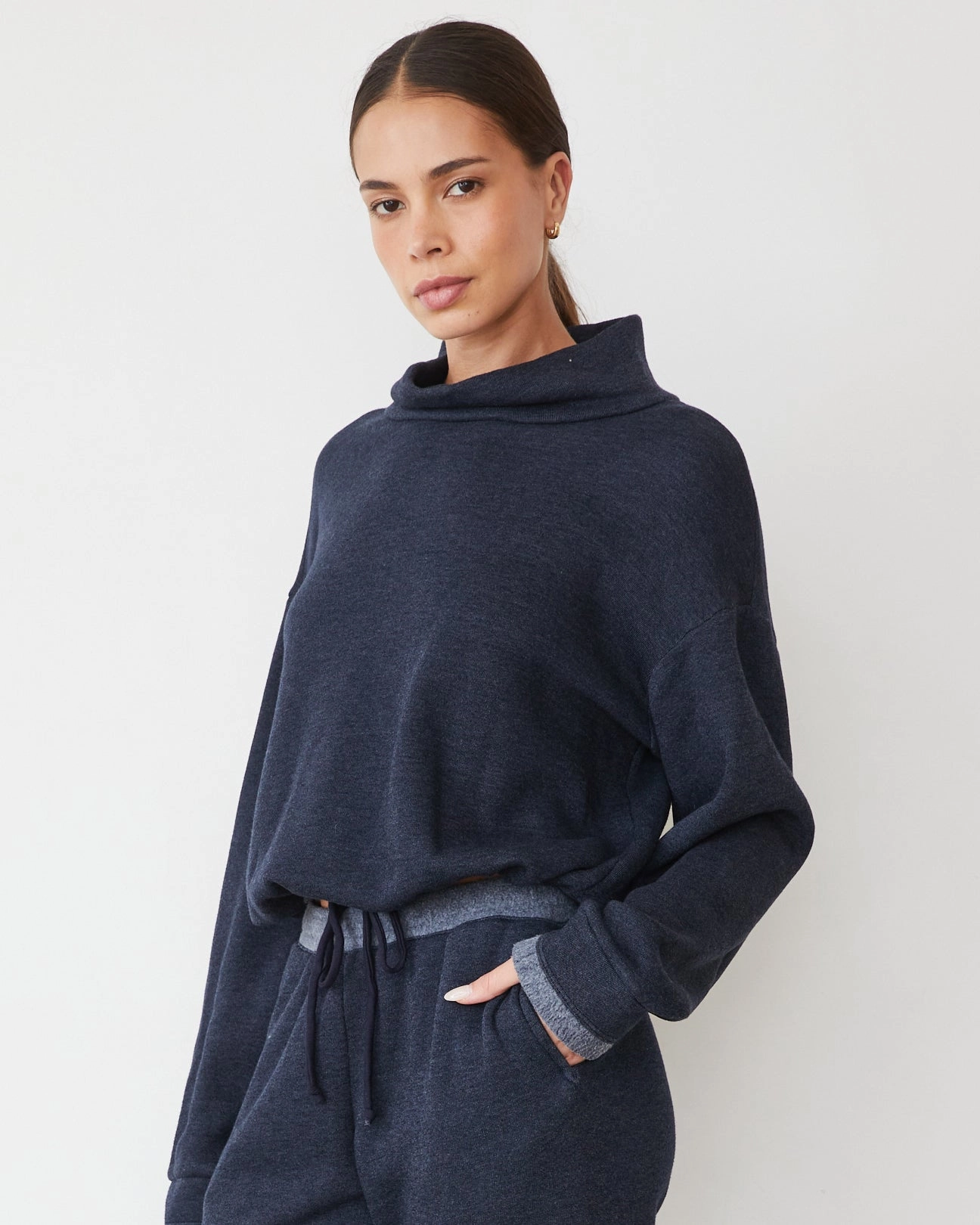 Teddy Fleece Funnel Pullover Iconic Style