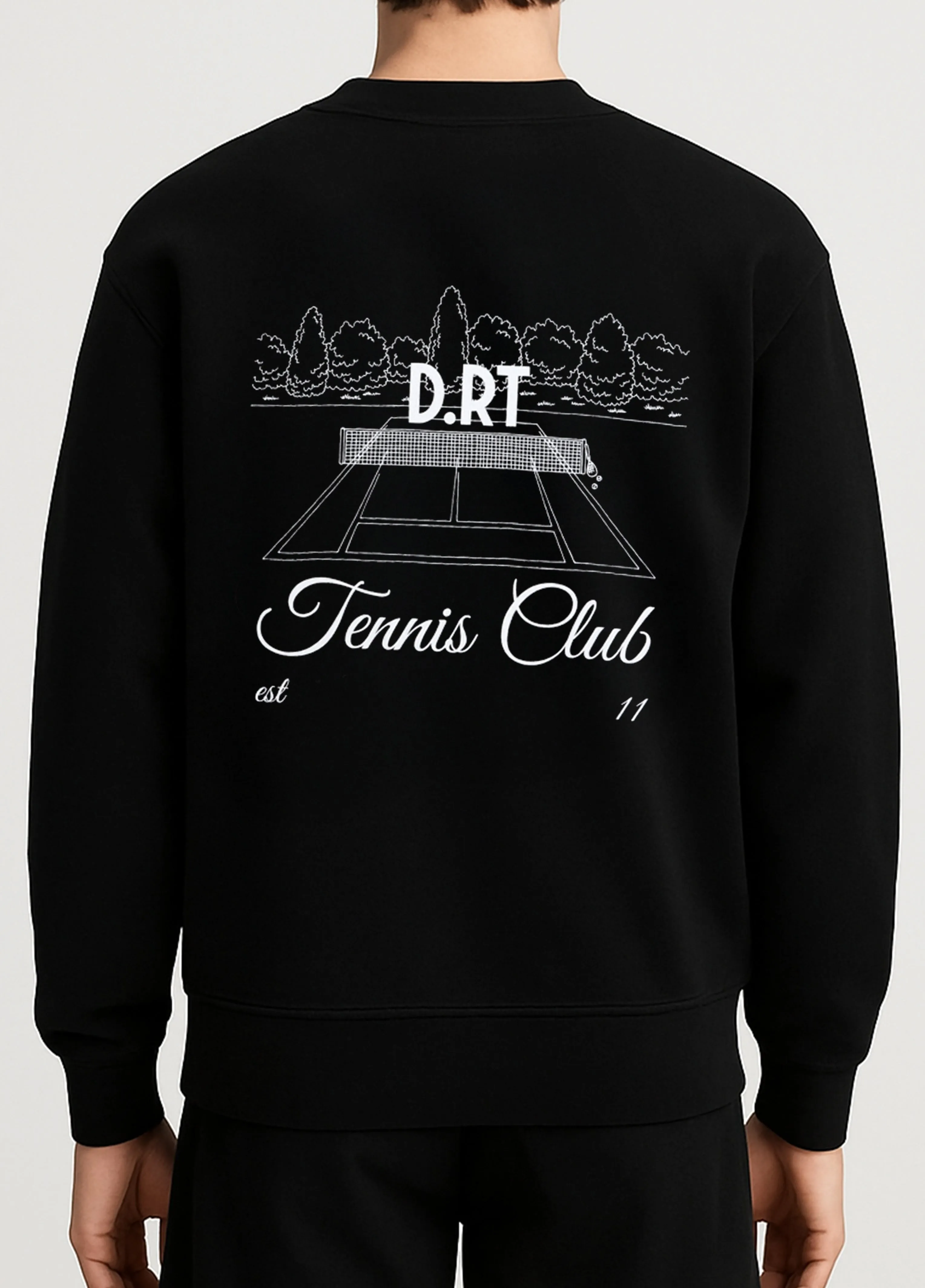 Tennis Club Sweatshirt Modern City Outfit Elegant Styling