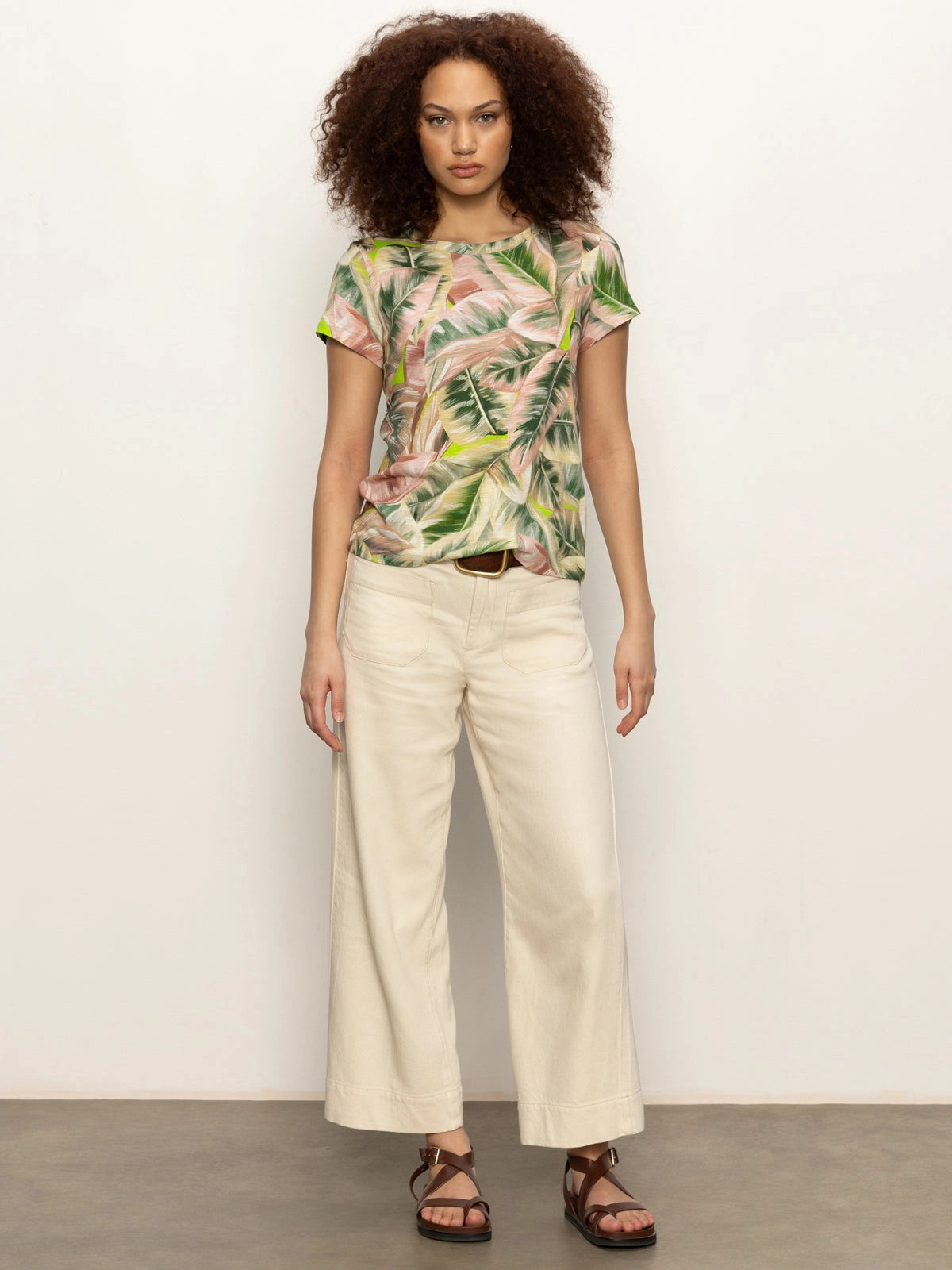 The Perfect Tee Palm Lightweight Material