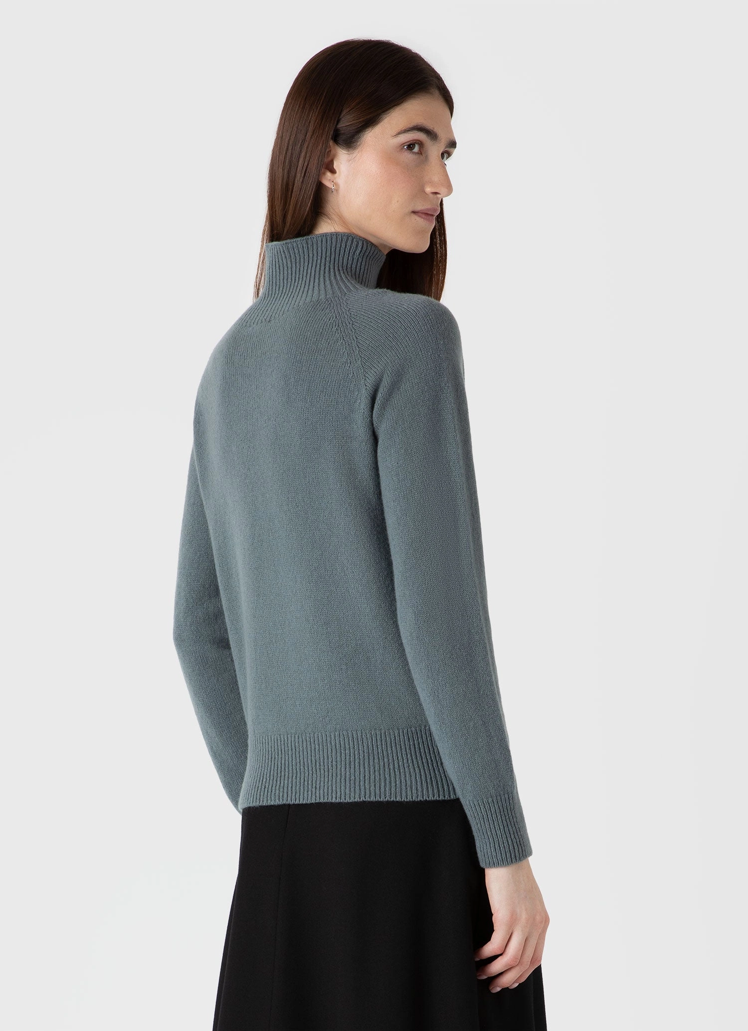 Timeless Design Women's Lambswool Funnel Neck Jumper in Smoke Green
