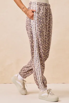 IB1741G-02 | SIDE LINES LEOPARD TRACK PANTS All Day Style