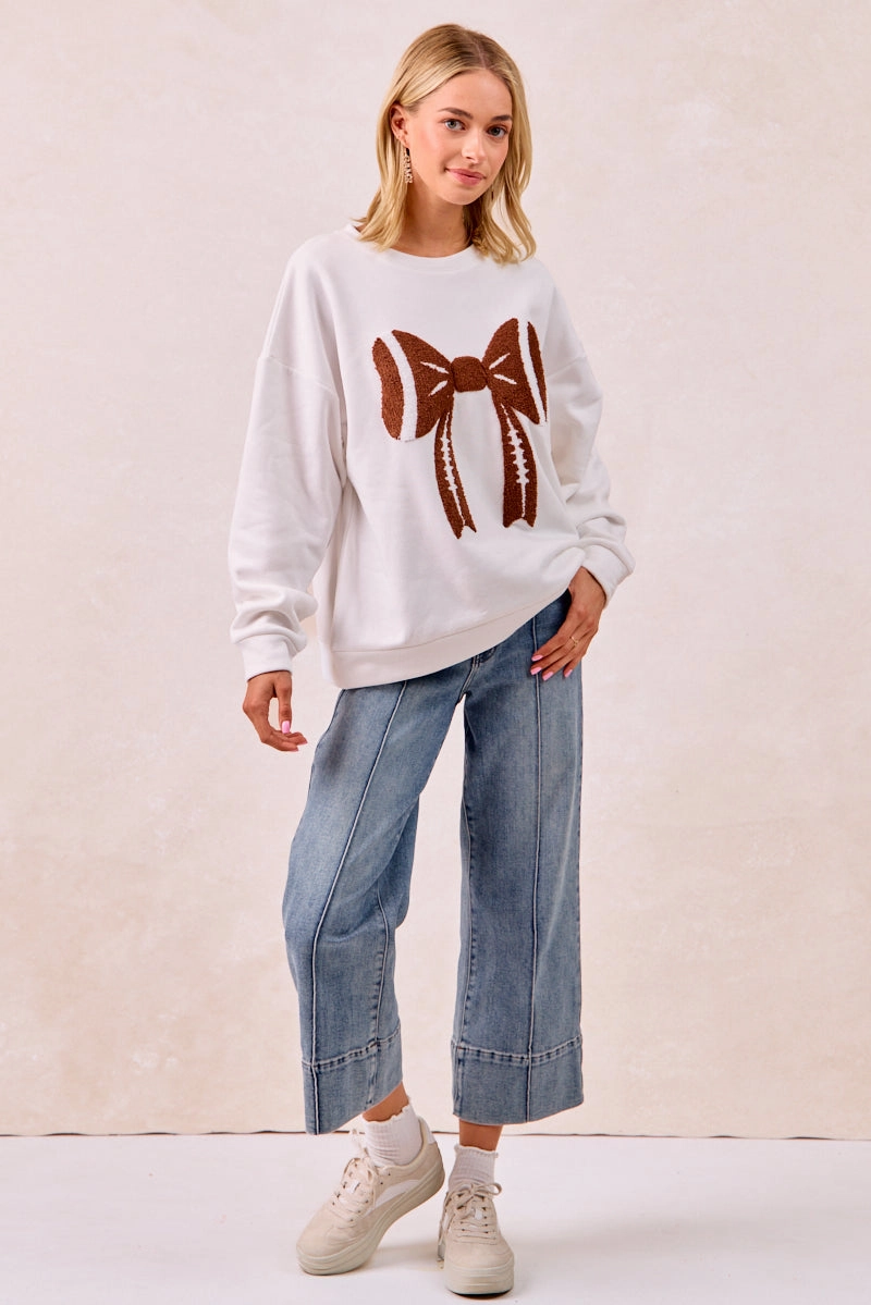 IT1508K-68 | GAMEDAY THEME RIBBON FOOTBALL PATCHED TOP Quilted Pattern Simple Fit