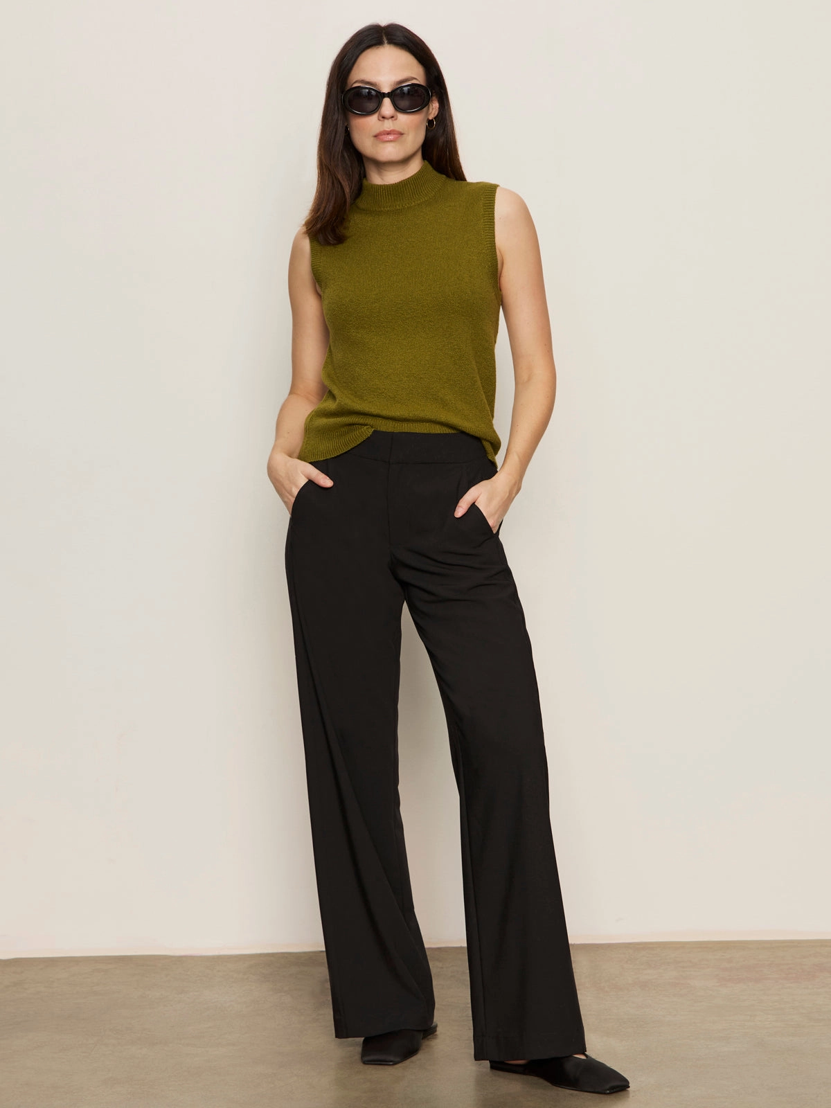 Unique Modern Gab Trouser Black
