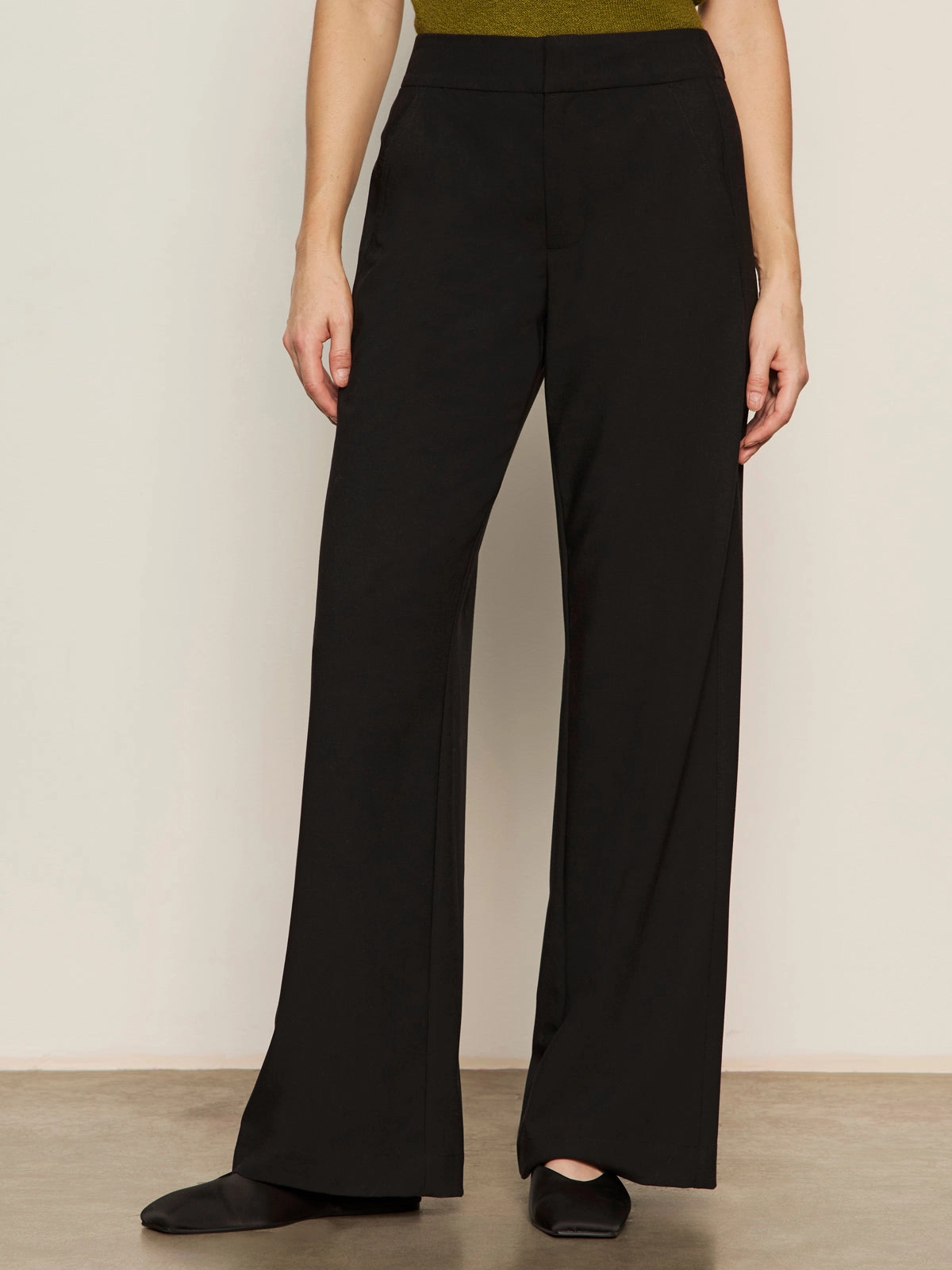 Unique Modern Gab Trouser Black