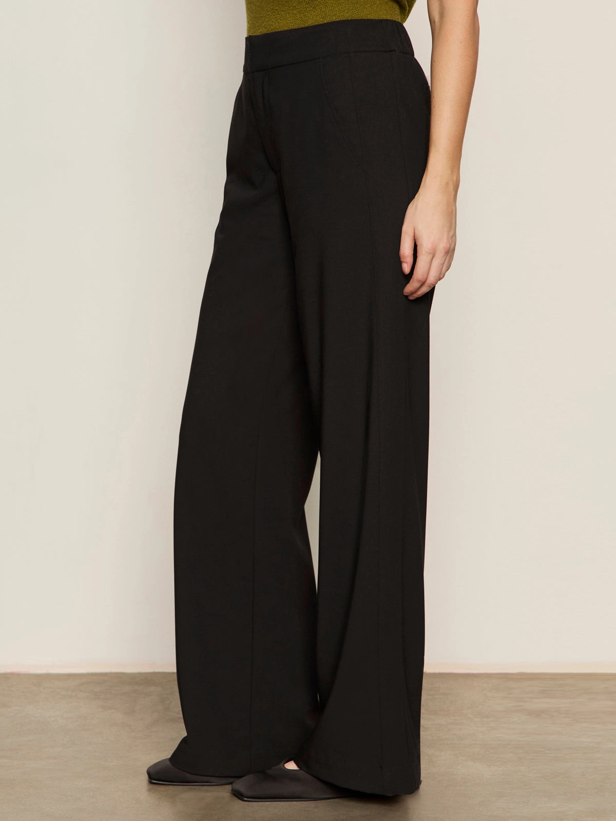 Unique Modern Gab Trouser Black