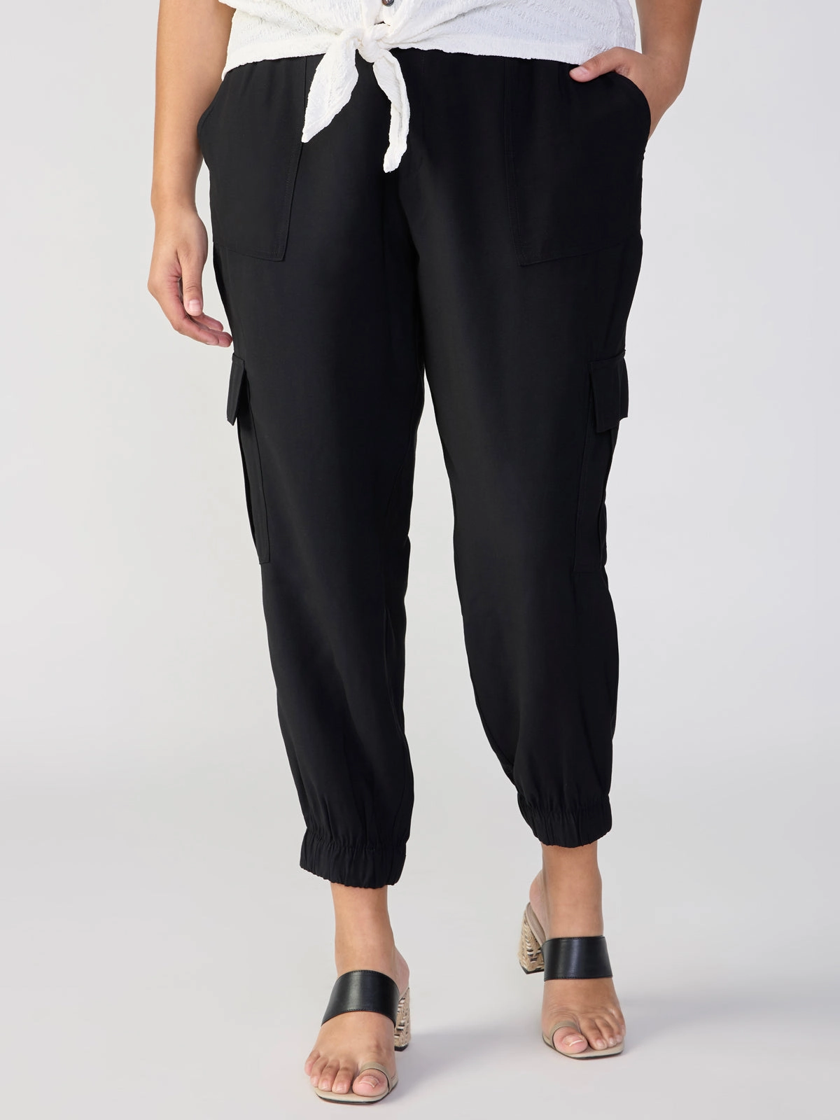 Unique The Harmony Semi High Rise Pant Black Extended Sizing