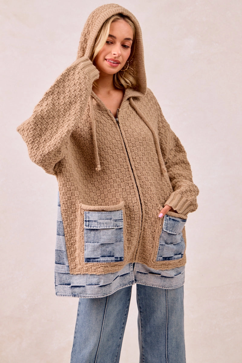 IT2951G-01 | WASHED CHECKER DENIM MIX AND MATCH SWEATER HOODIE Essential Style Breathable fabric