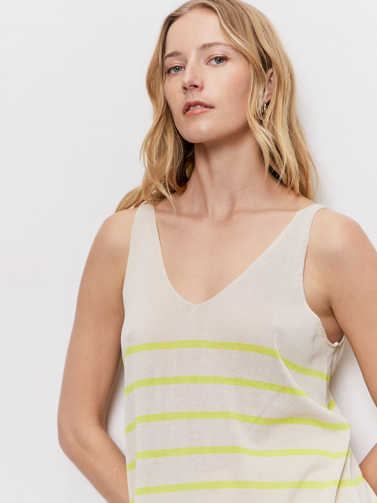 V-Neck Knitwear Tank Muslin Desert Lime Stripe Everyday Shirt