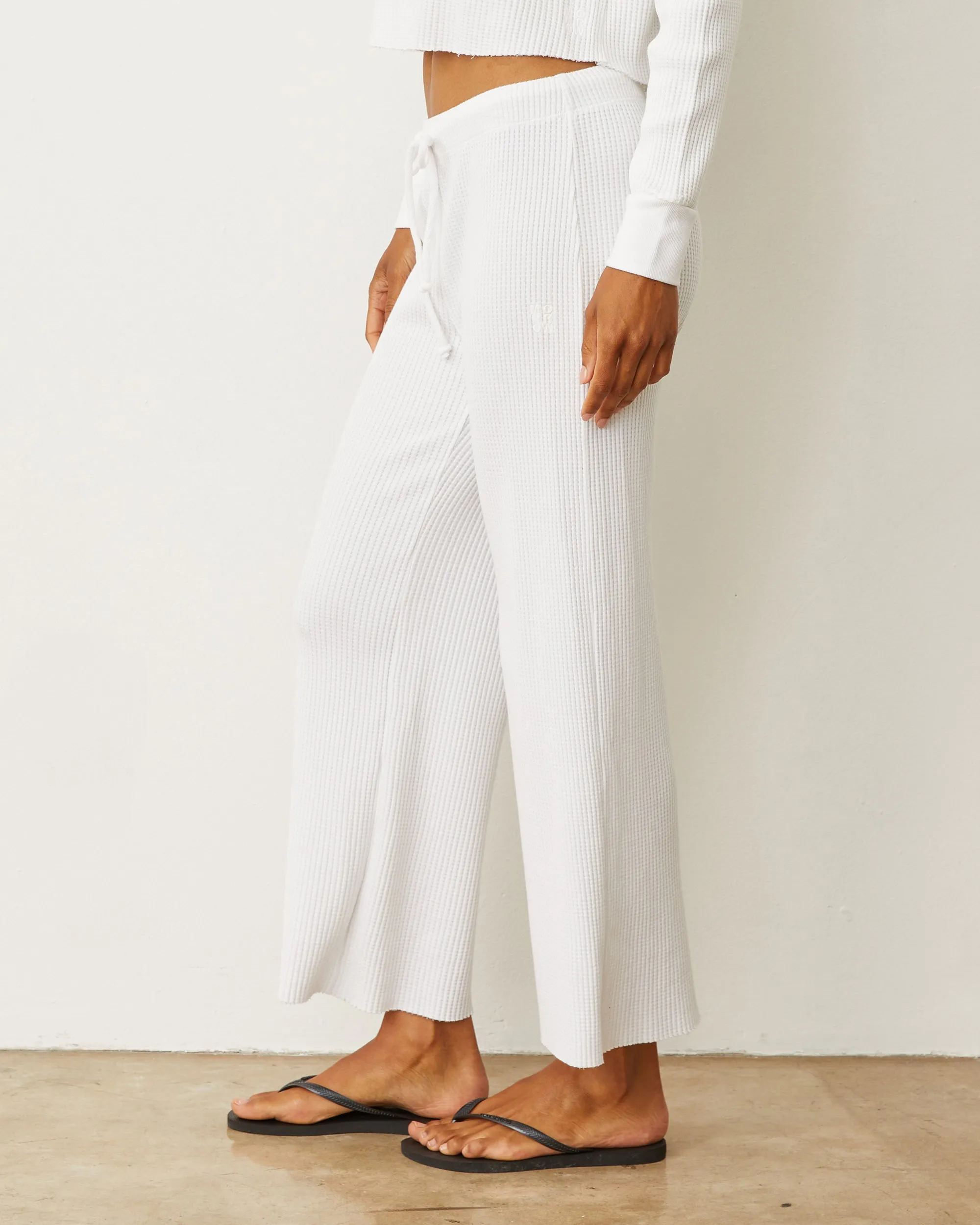 Versatile Wear Waffle Crop Lounge Sweat