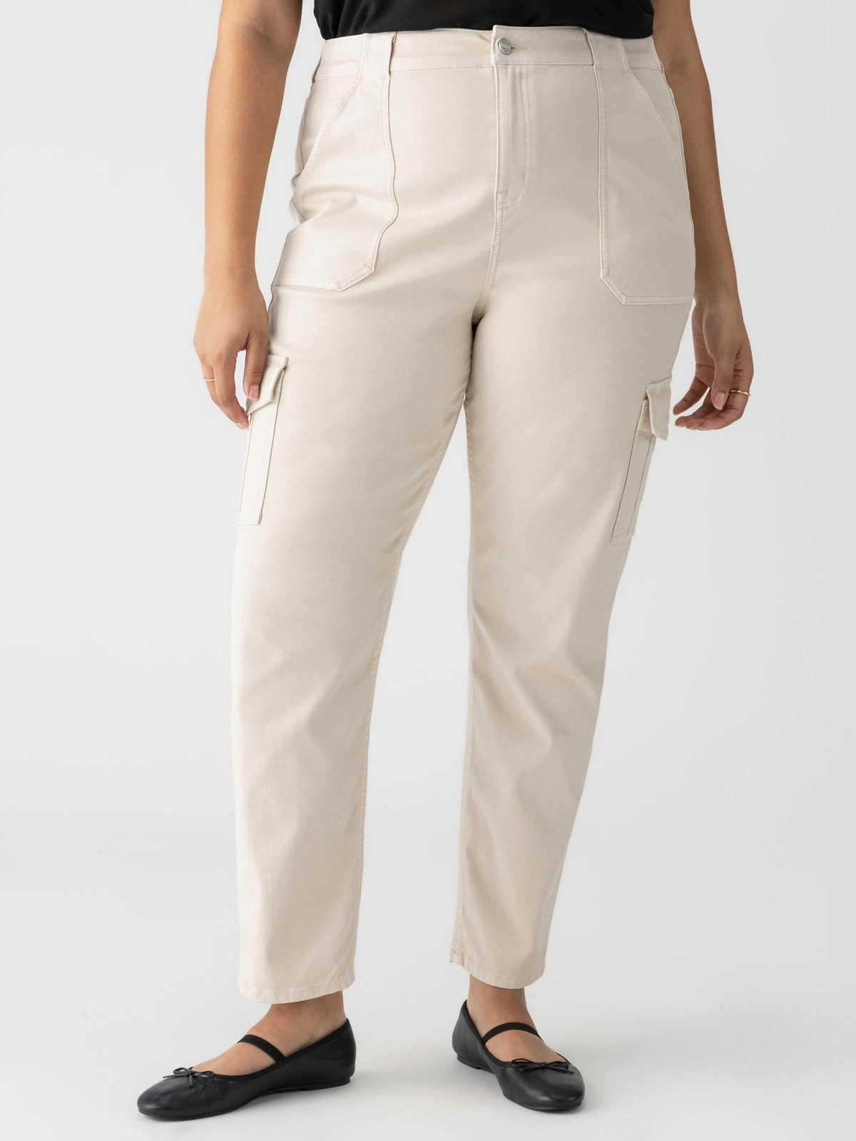Versatile Fit Sculpted Hayden Cargo Standard Rise Pant Toasted Almond Extended Sizing