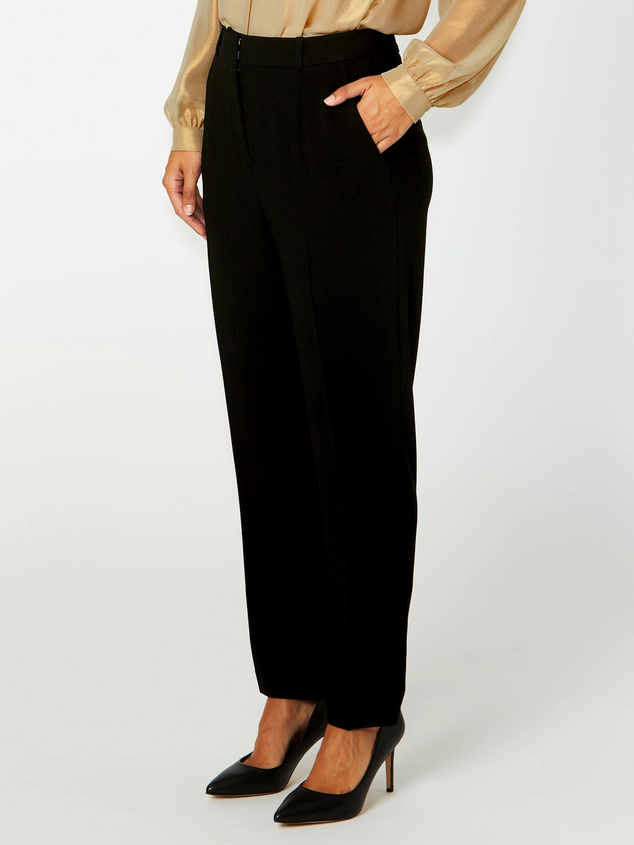 Versatile Look Dulce Black Pant