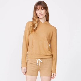 Supersoft Pullover Hoody Premium Event Standout Detail