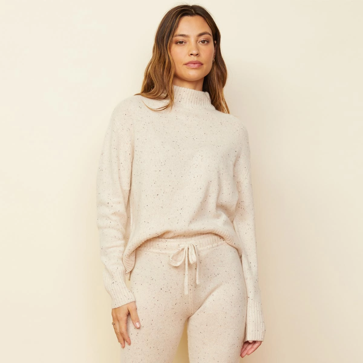 Versatile Sharp Cashmere Neps Mock Neck Sweatshirt