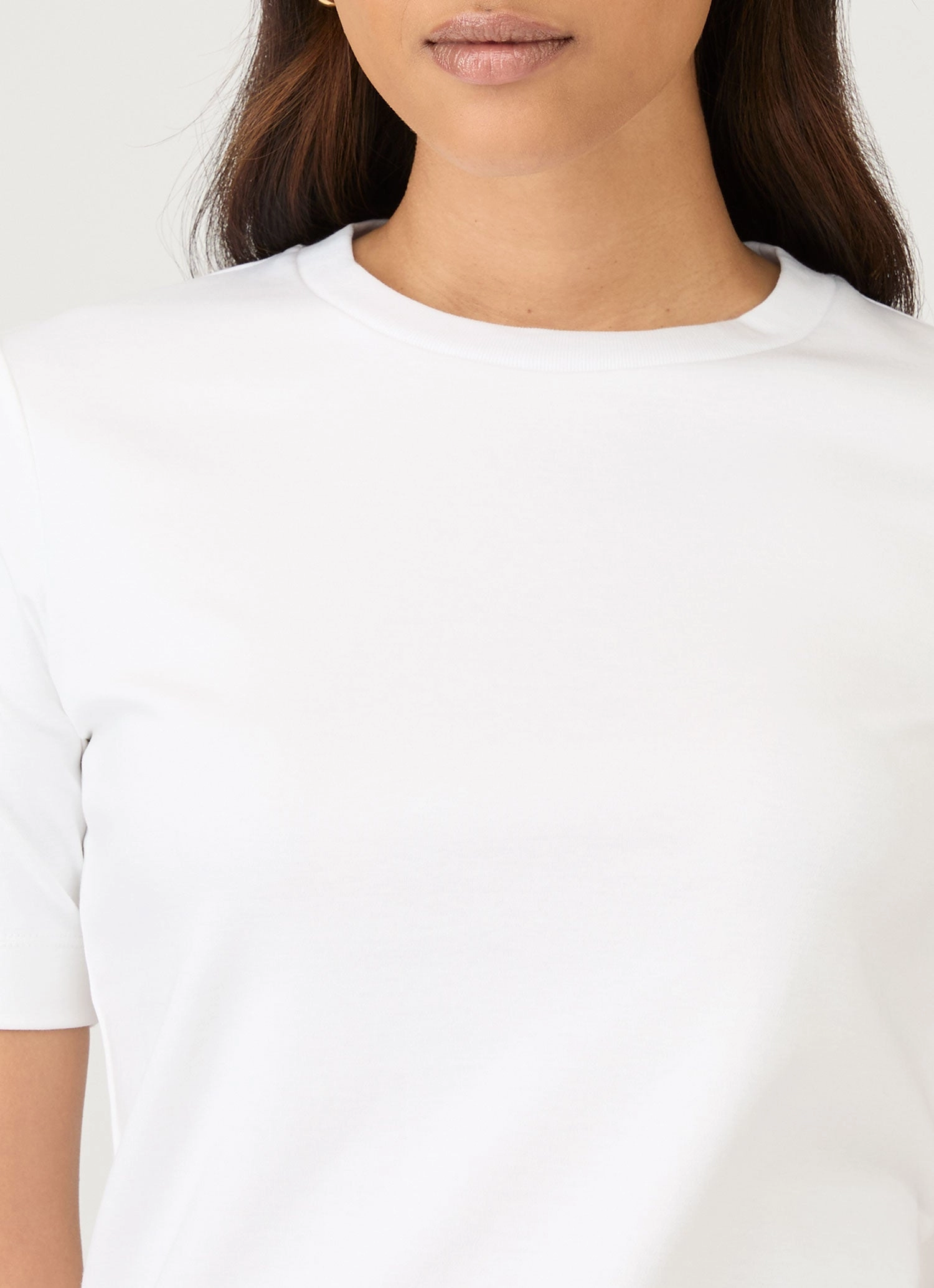 Versatile Top Women's Mid Sleeve T-shirt in White