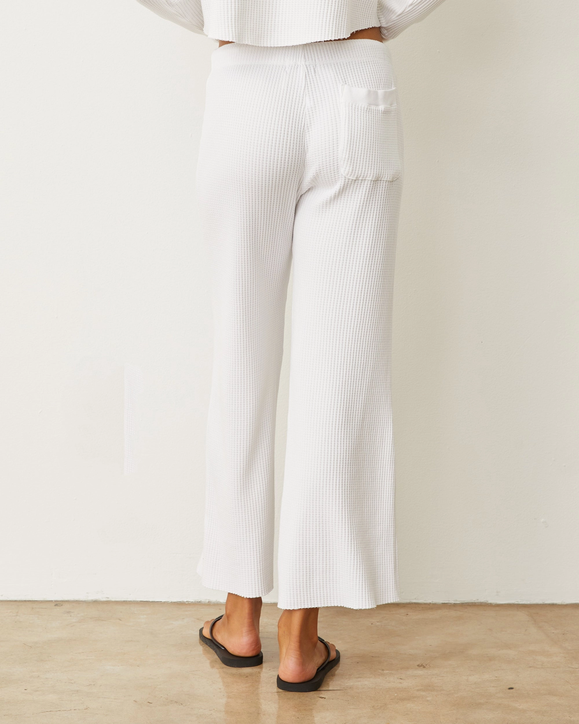 Versatile Wear Waffle Crop Lounge Sweat